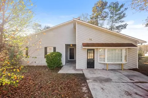 148 Little Joe Ct, Riverdale, GA 30274