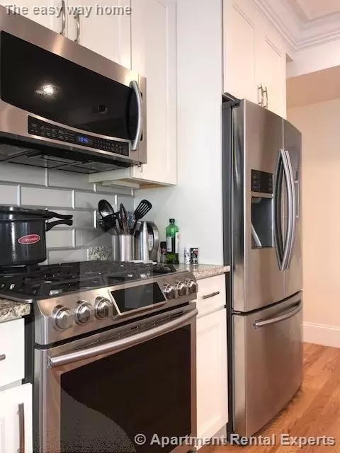 65 Newton St #2, Somerville, MA 02143