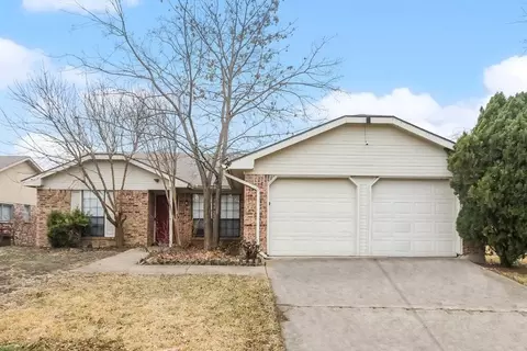226 Lemon Dr, Arlington, TX 76018