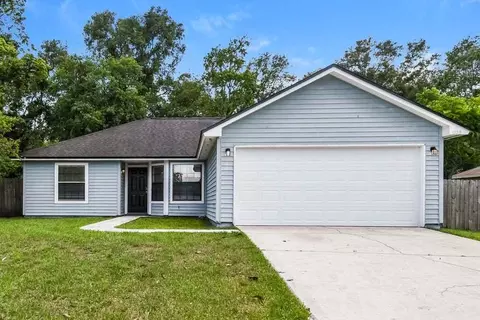1338 Pawnee St, Orange Park, FL 32065