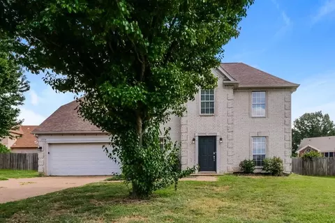 5554 Lake Front Dr, Horn Lake, MS 38637