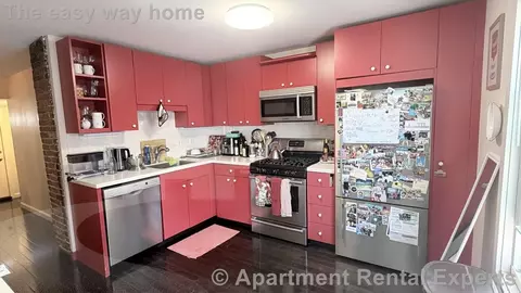 3 Jefferson St #2, Cambridge, MA 02141