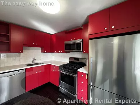 3 Jefferson St #2, Cambridge, MA 02141