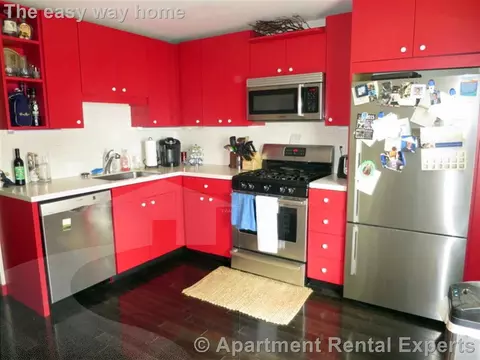 3 Jefferson St #2, Cambridge, MA 02141