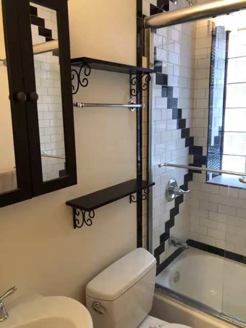 1315 Park Rd NW #1, Washington, DC 20010