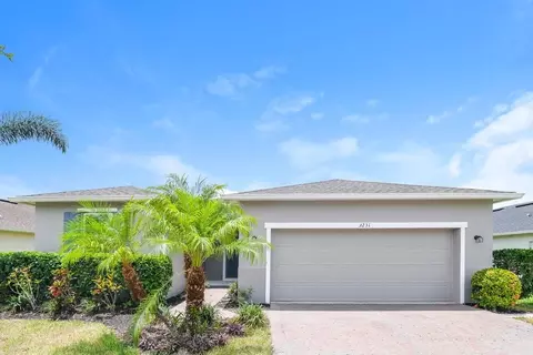 3231 Bayou Ln, Tavares, FL 32778
