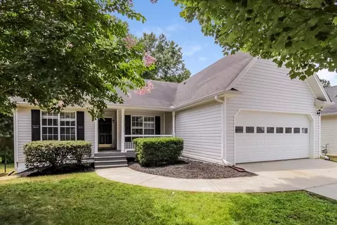 418 Baldwin Ct, Newnan, GA 30263