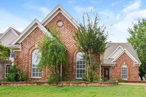 2722 Nelle Ln, Southaven, MS 38672