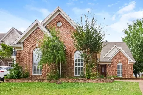 2722 Nelle Ln, Southaven, MS 38672