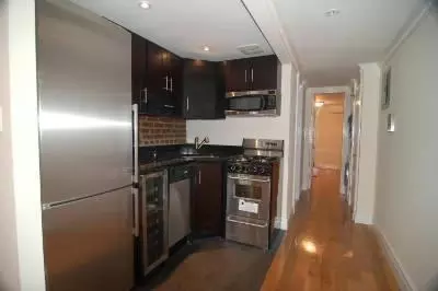 118 E 7th St #1e, New York, NY 10009