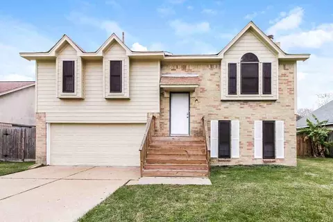 1417 Wilson Dr, Deer Park, TX 77536