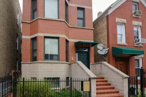 1720 W Augusta Blvd #1, Chicago, IL 60622
