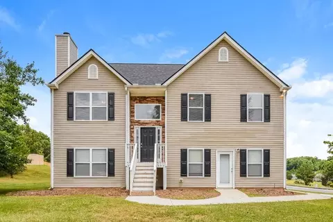 61 Lazy Water Dr, Dallas, GA 30157