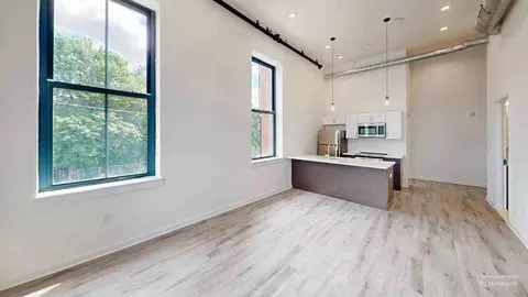 70 Roseville Ave, Newark, NJ 07107