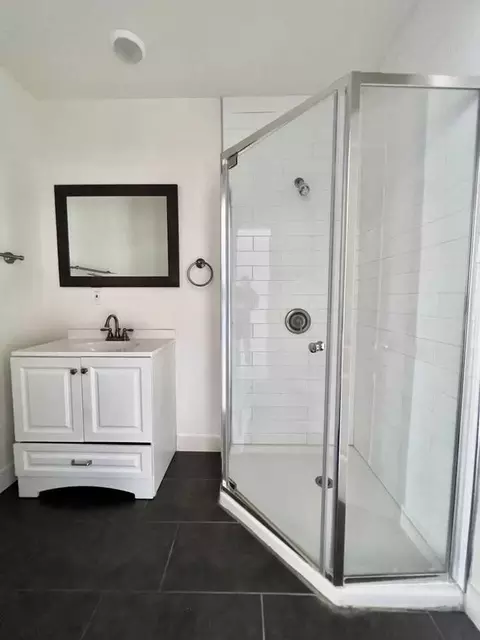 925 E 5th St, Long Beach, CA 90802 photo 9