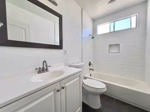 925 E 5th St, Long Beach, CA 90802 photo 11