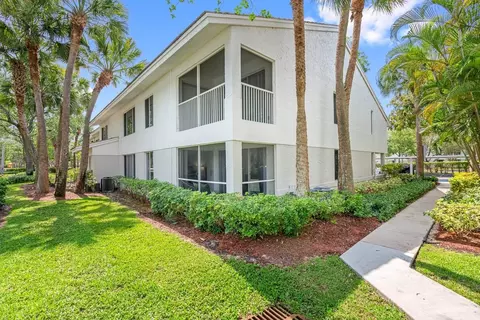 1171 Lakepointe Lndg, Plantation, FL 33322 photo 2