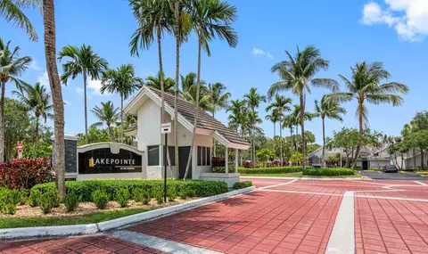1171 Lakepointe Lndg, Plantation, FL 33322 photo 7