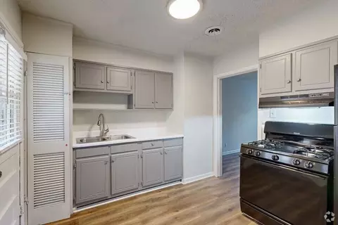 1601 Neshota Dr, Mobile, AL 36605