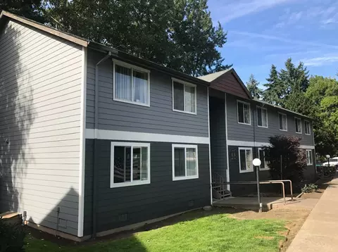 3624 SE Westview Ave, Oak Grove, OR 97267