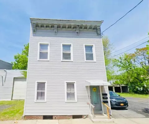 59 Ontario St, Albany, NY 12206