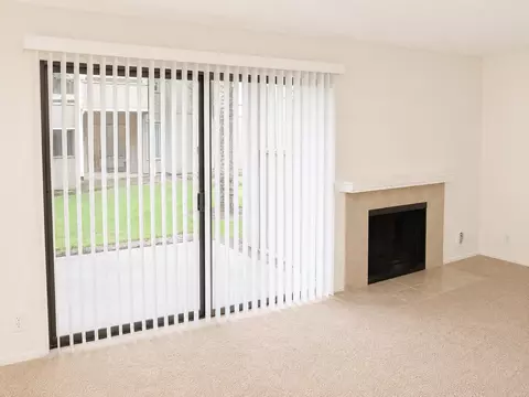 7000 SW Vermont St, Raleigh Hills, OR 97223