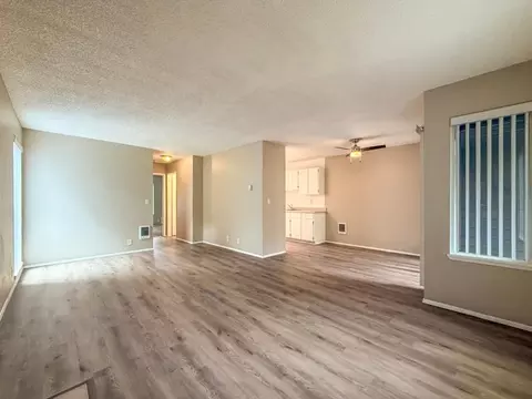 7000 SW Vermont St, Raleigh Hills, OR 97223