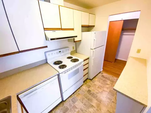 5505 15th Ave NE, Seattle, WA 98105