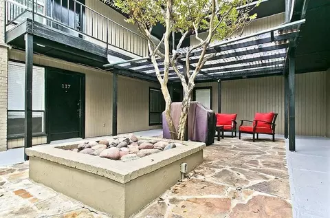 4301 Hartford St, Dallas, TX 75219