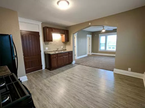 221 E Main St, Albert Lea, MN 56007