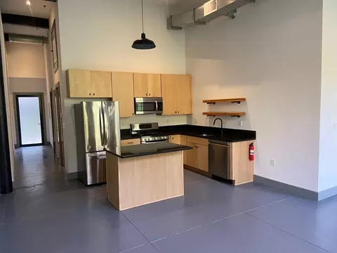 1253 Simon Blvd, Easton, PA 18042