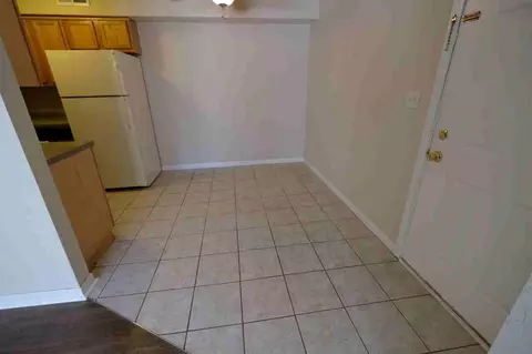 807 N Fell Ave, Normal, IL 61761 photo 3