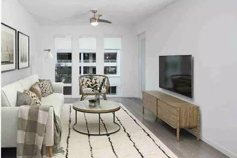 520 E Church St, Orlando, FL 32801 photo 9
