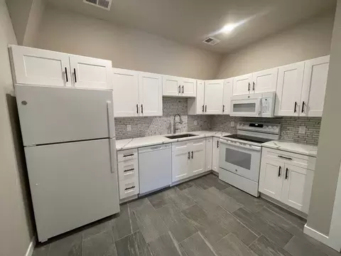 133 S Prairie Ave, Sioux Falls, SD 57104
