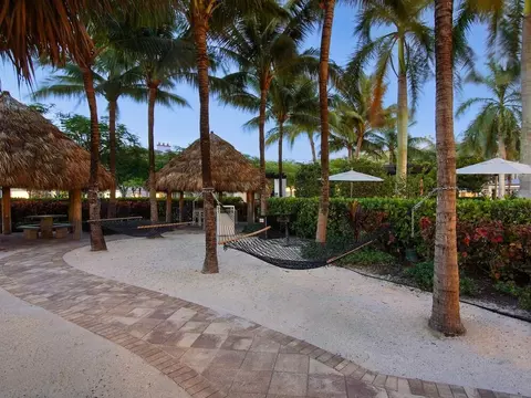 3545 W 98th St, Hialeah, FL 33018 photo 23