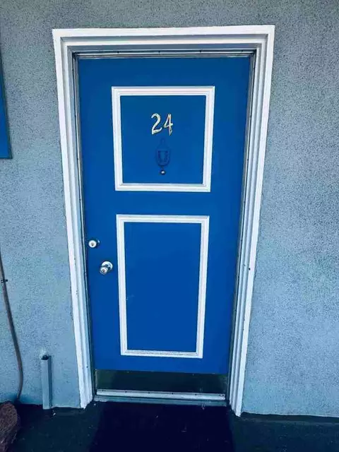 11104 Weddington St, Los Angeles, CA 91601