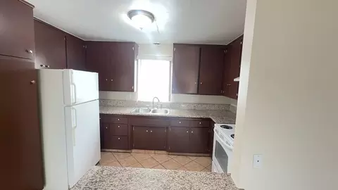 3654 Linden Ave, Long Beach, CA 90807 photo 12