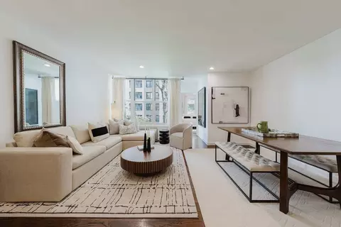 323 E 51st St, New York, NY 10022