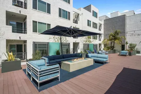 555 Pine Ave, Long Beach, CA 90802 photo 15