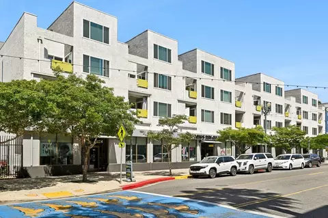 555 Pine Ave, Long Beach, CA 90802 photo 14