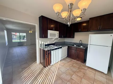 6330 Havenside Dr, Sacramento, CA 95831