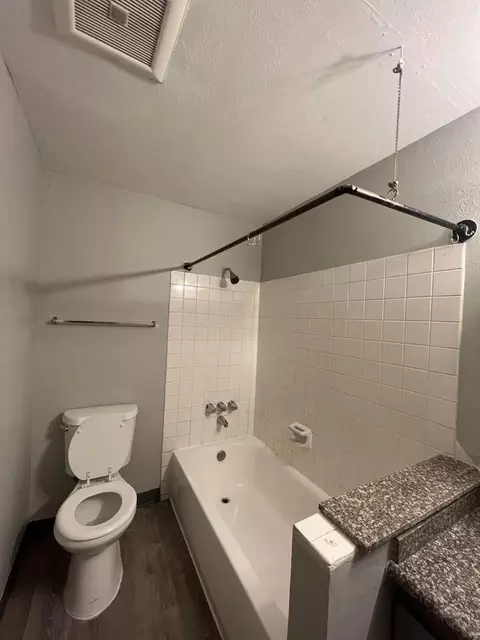 621 NE 162nd Ave, Portland, OR 97230