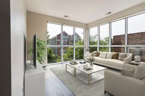 1950 N Campbell Ave, Chicago, IL 60647 photo 4
