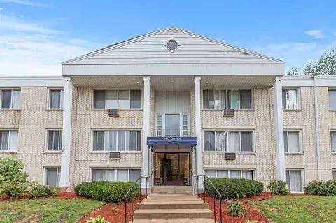 2417 Garfield Ave, Minneapolis, MN 55405