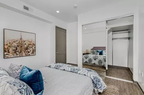 10757 Palms Blvd, Los Angeles, CA 90034