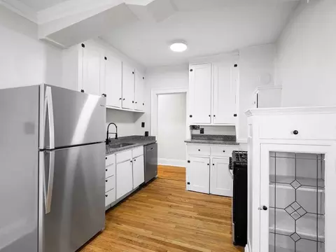 3207 Meadowbrook Blvd, Cleveland Heights, OH 44118