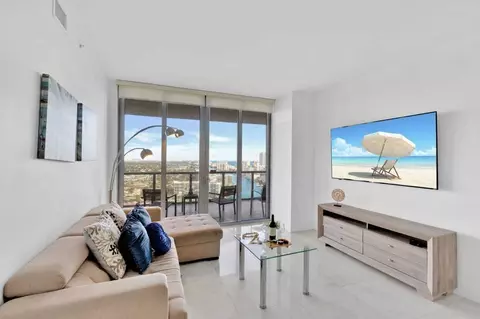 2602 E Hallandale Beach Blvd, Hallandale Beach, FL 33009