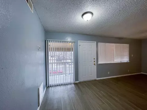 8907 Parkfield Dr, Austin, TX 78758 photo 8