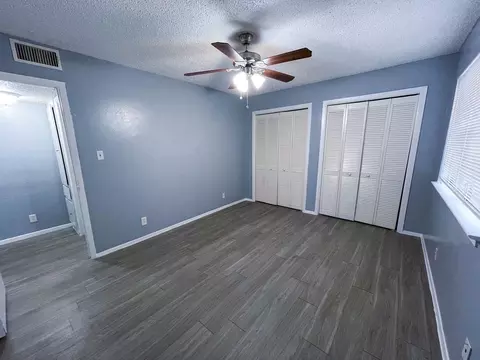 8907 Parkfield Dr, Austin, TX 78758 photo 13
