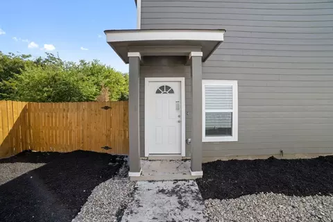 7226 Briar Pl, San Antonio, TX 78221